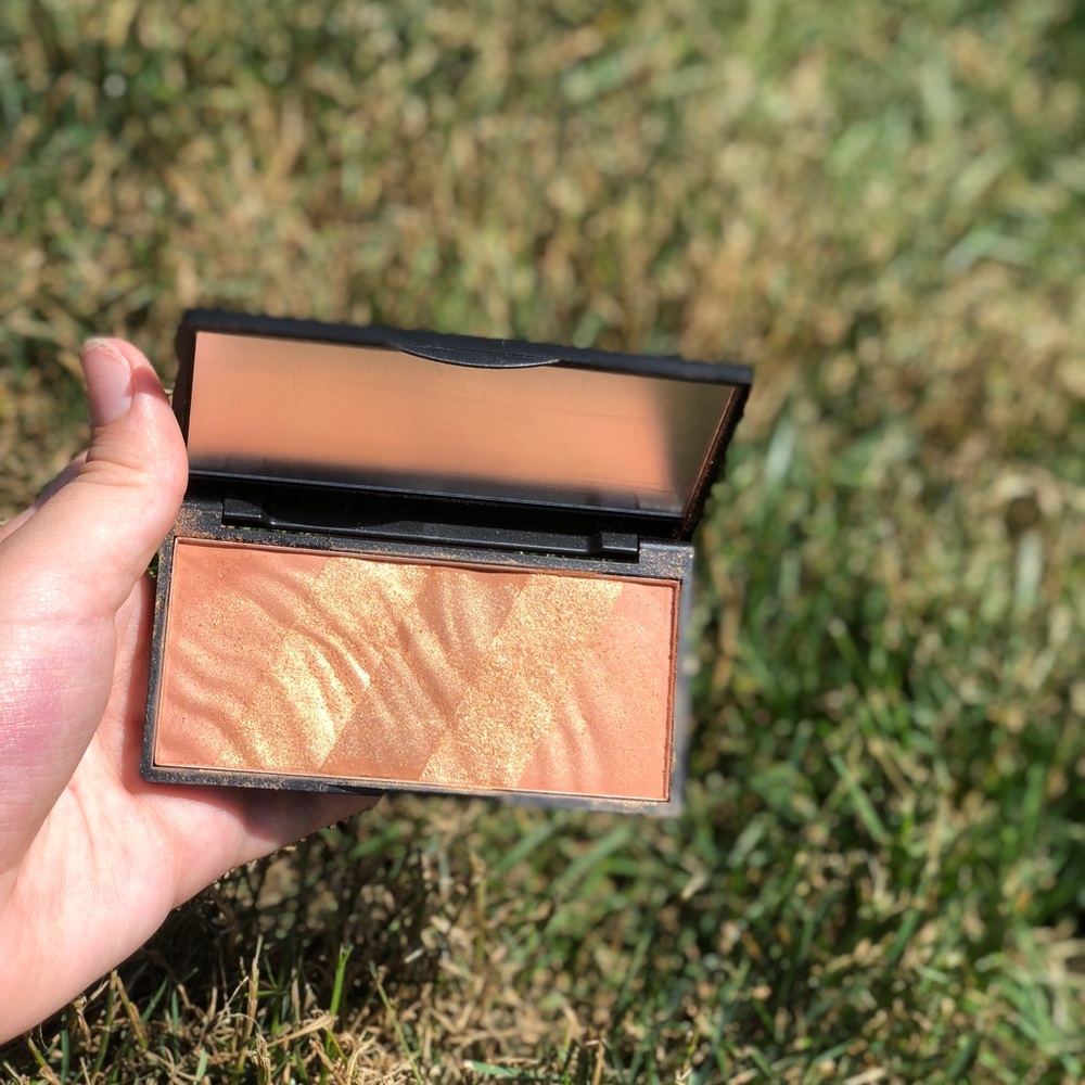 Beauté Basics Bronze Essentials